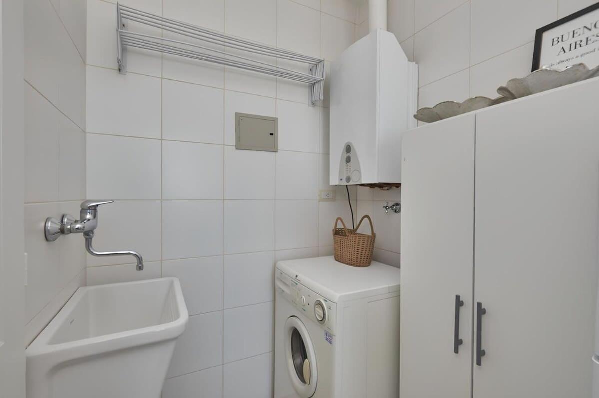Torre Montagna - Stylish 1br With Balcony In Nunez